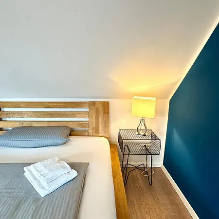 Hotel apartamentowy Meinpartments - Full Service Living